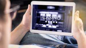 Casino online ngày càng được yêu thích hiện nay